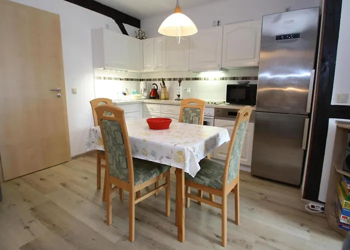 Ferienwohnung In Der Huebschen Inselstadt Malchow